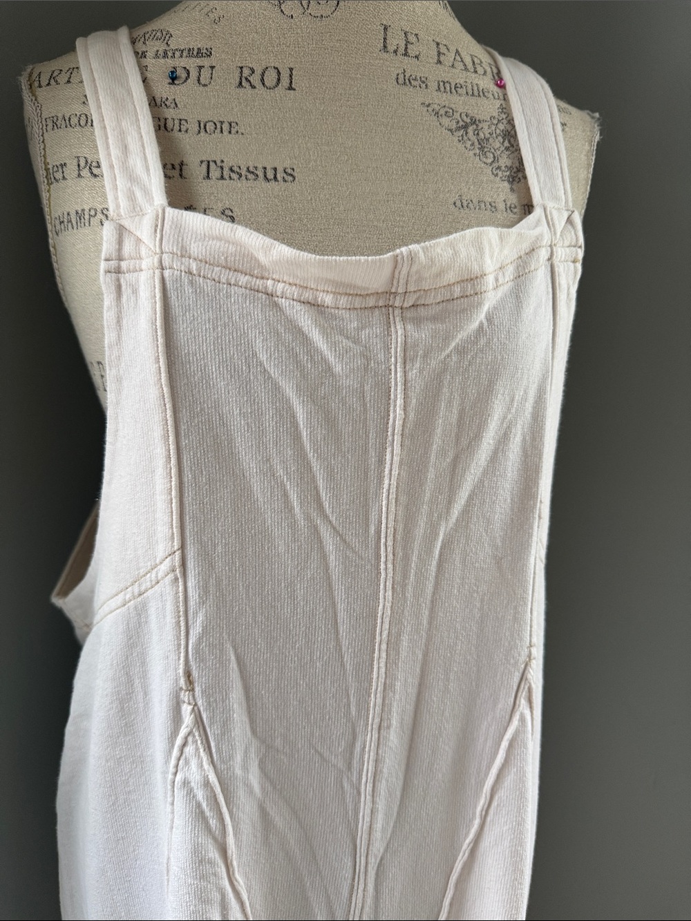 Urban outfitters out from under Tulli knit  relaxed cream cropped overalls Med - Picture 3 of 8